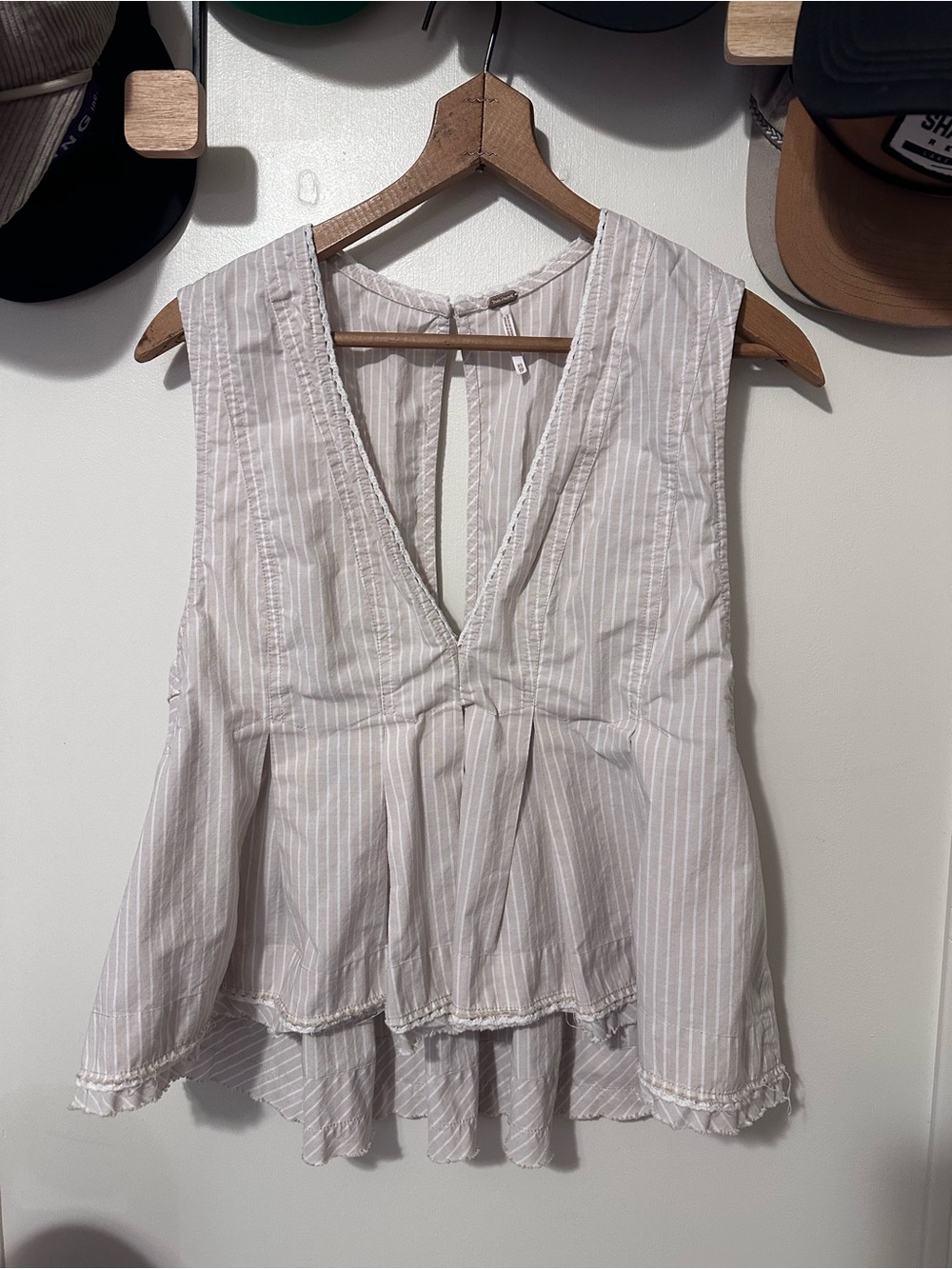 Free People Women's Sleeveless Striped V-Neck Top